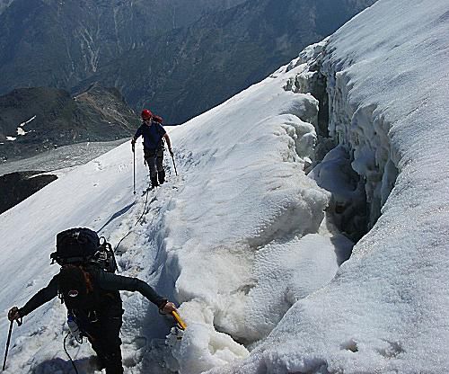 Bergschrund