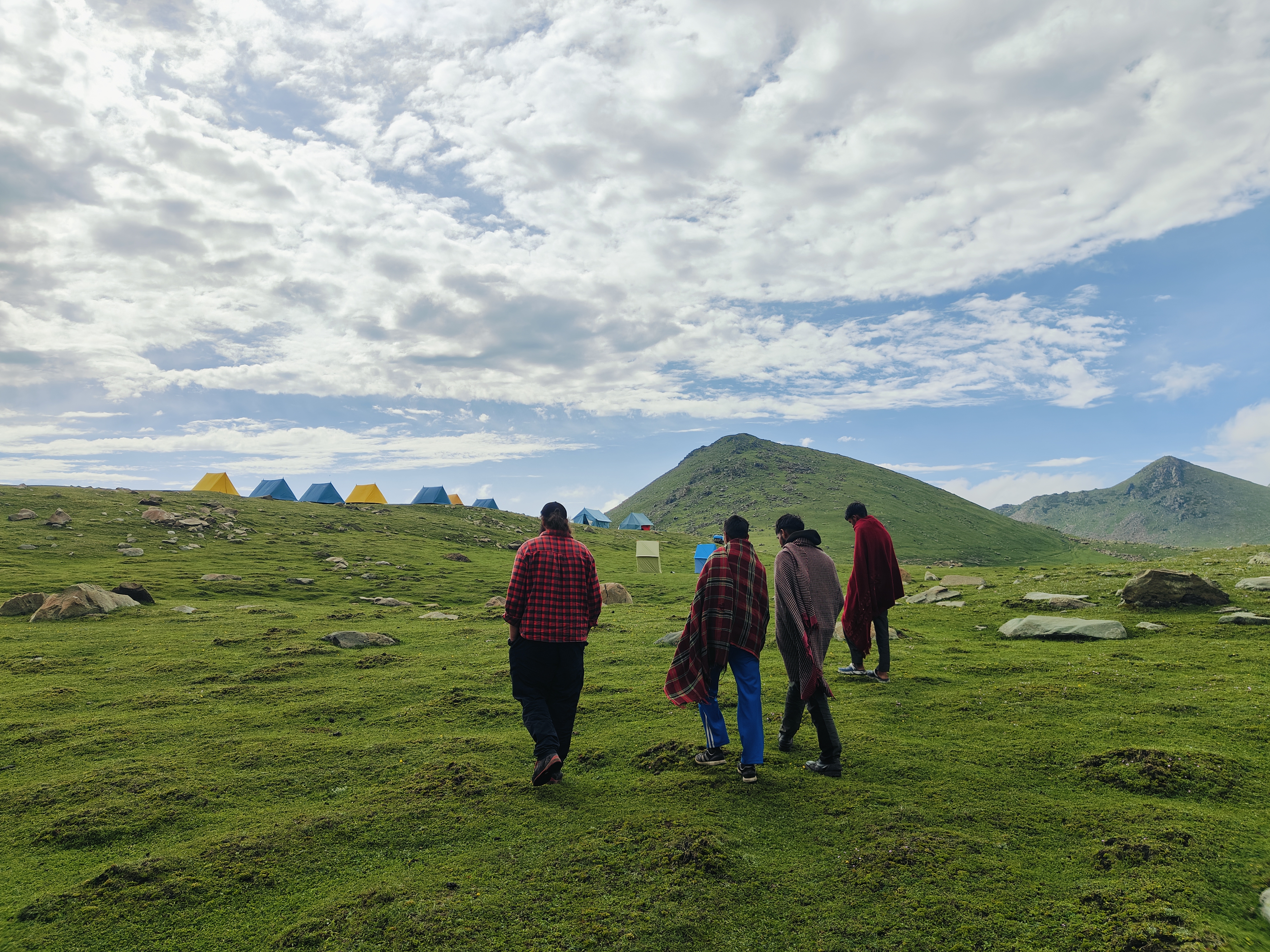 pir panjal lakes trek
