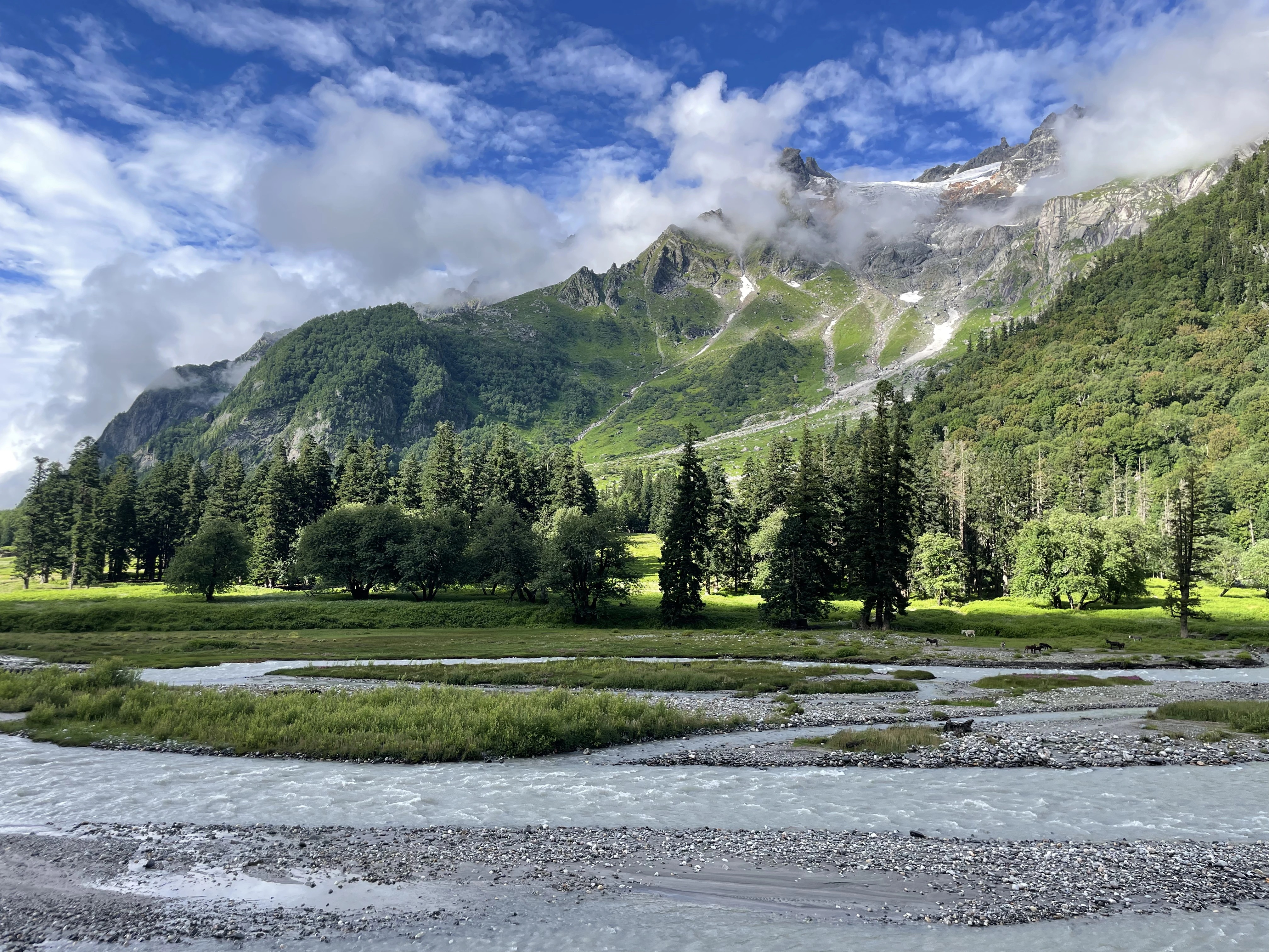 Why Pin Bhaba Pass Trek Is One of the Best Treks in India