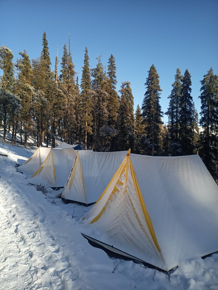 A Complete Guide to Choosing Your First Winter Trek in India
